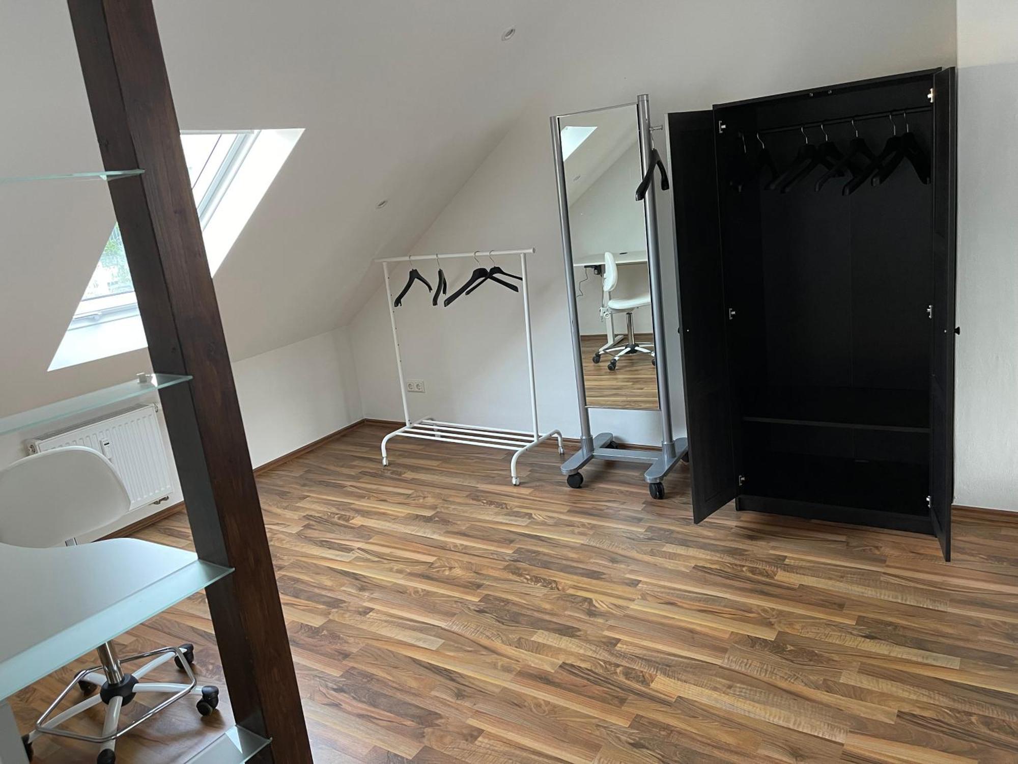 Geraeumige 3-Zimmer-Ferienwohnung Im Herzen Von Kassel Zewnętrze zdjęcie