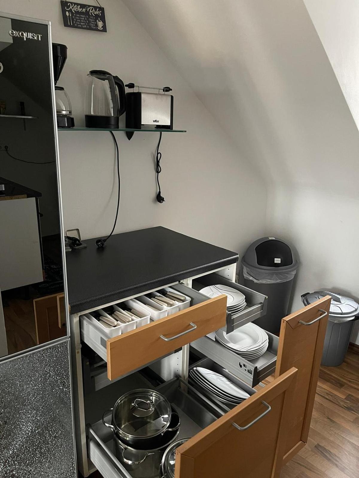 Geraeumige 3-Zimmer-Ferienwohnung Im Herzen Von Kassel Zewnętrze zdjęcie