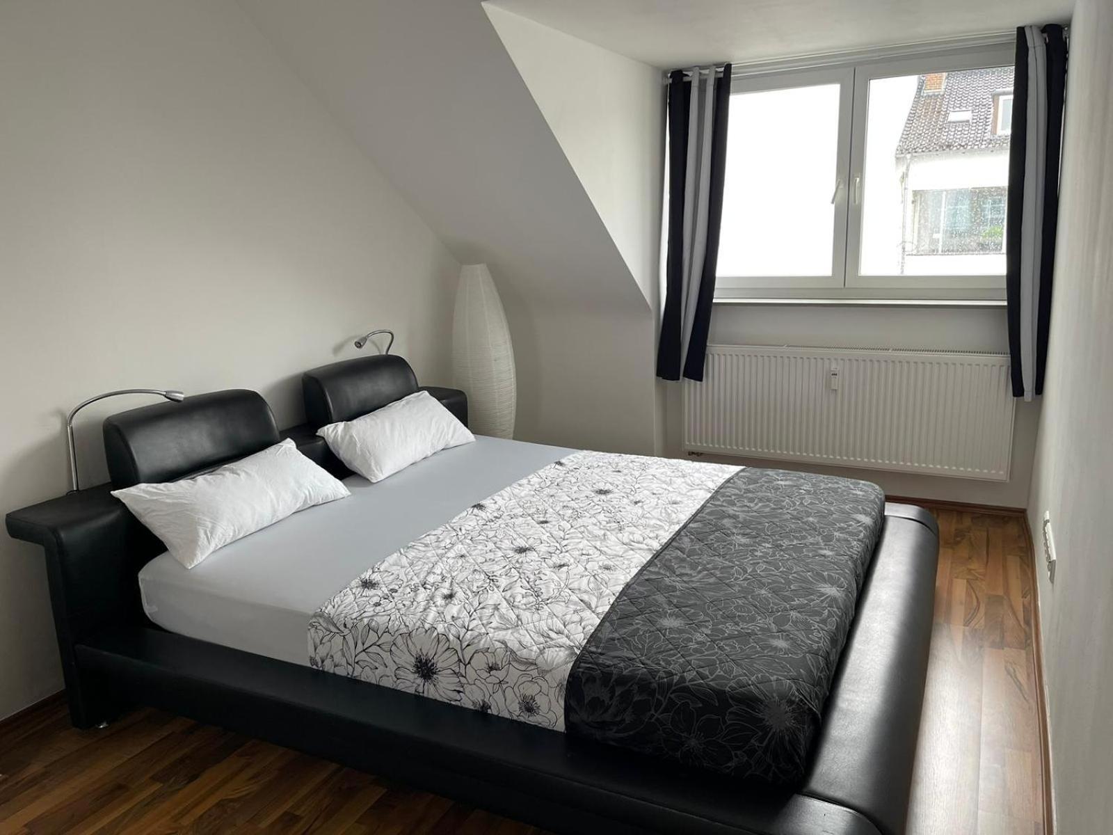 Geraeumige 3-Zimmer-Ferienwohnung Im Herzen Von Kassel Zewnętrze zdjęcie