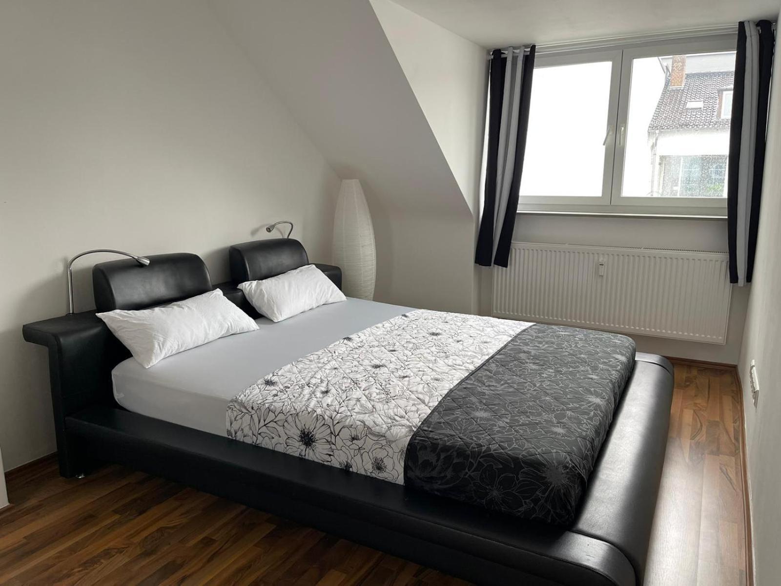 Geraeumige 3-Zimmer-Ferienwohnung Im Herzen Von Kassel Zewnętrze zdjęcie