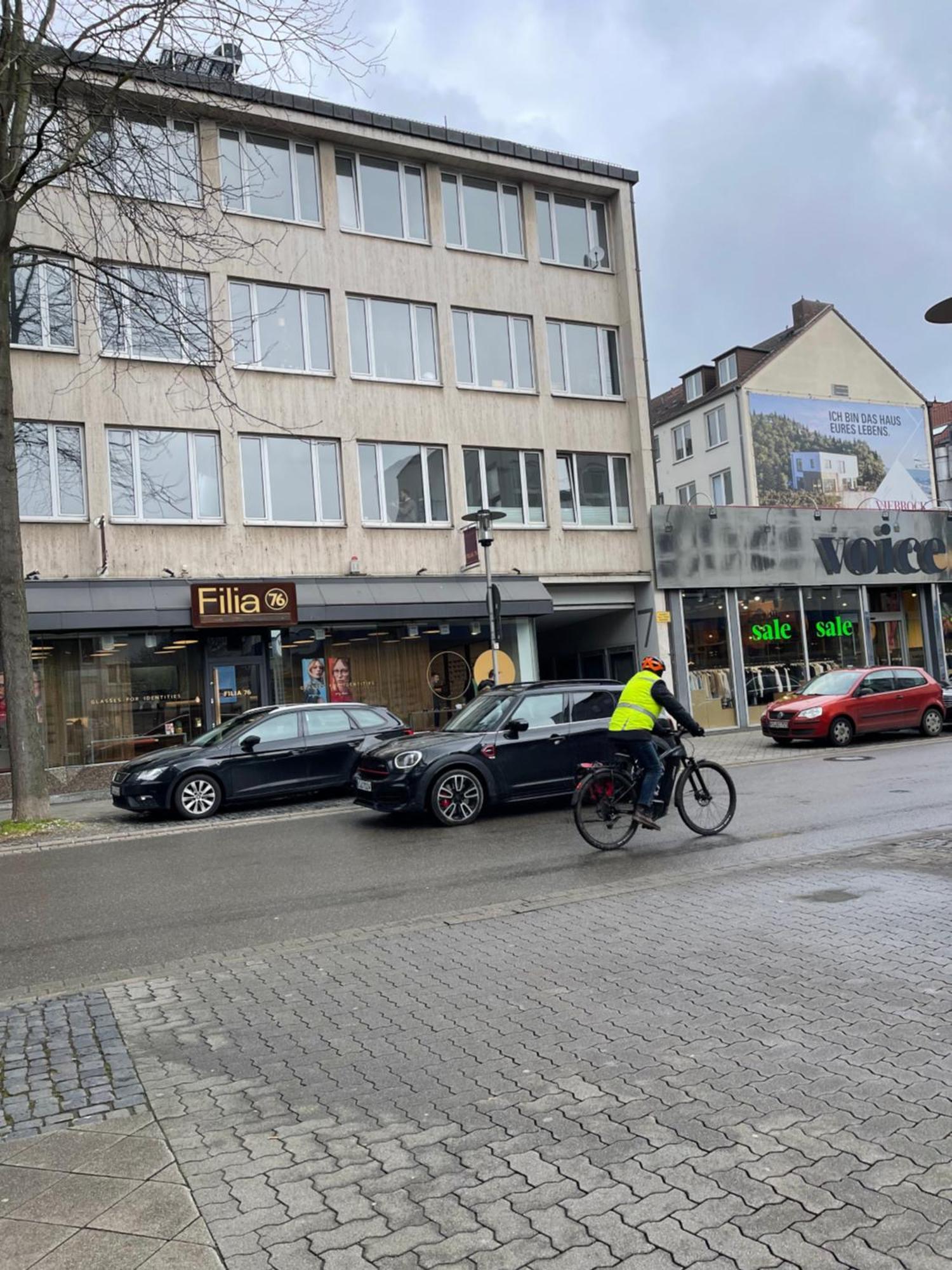 Geraeumige 3-Zimmer-Ferienwohnung Im Herzen Von Kassel Zewnętrze zdjęcie
