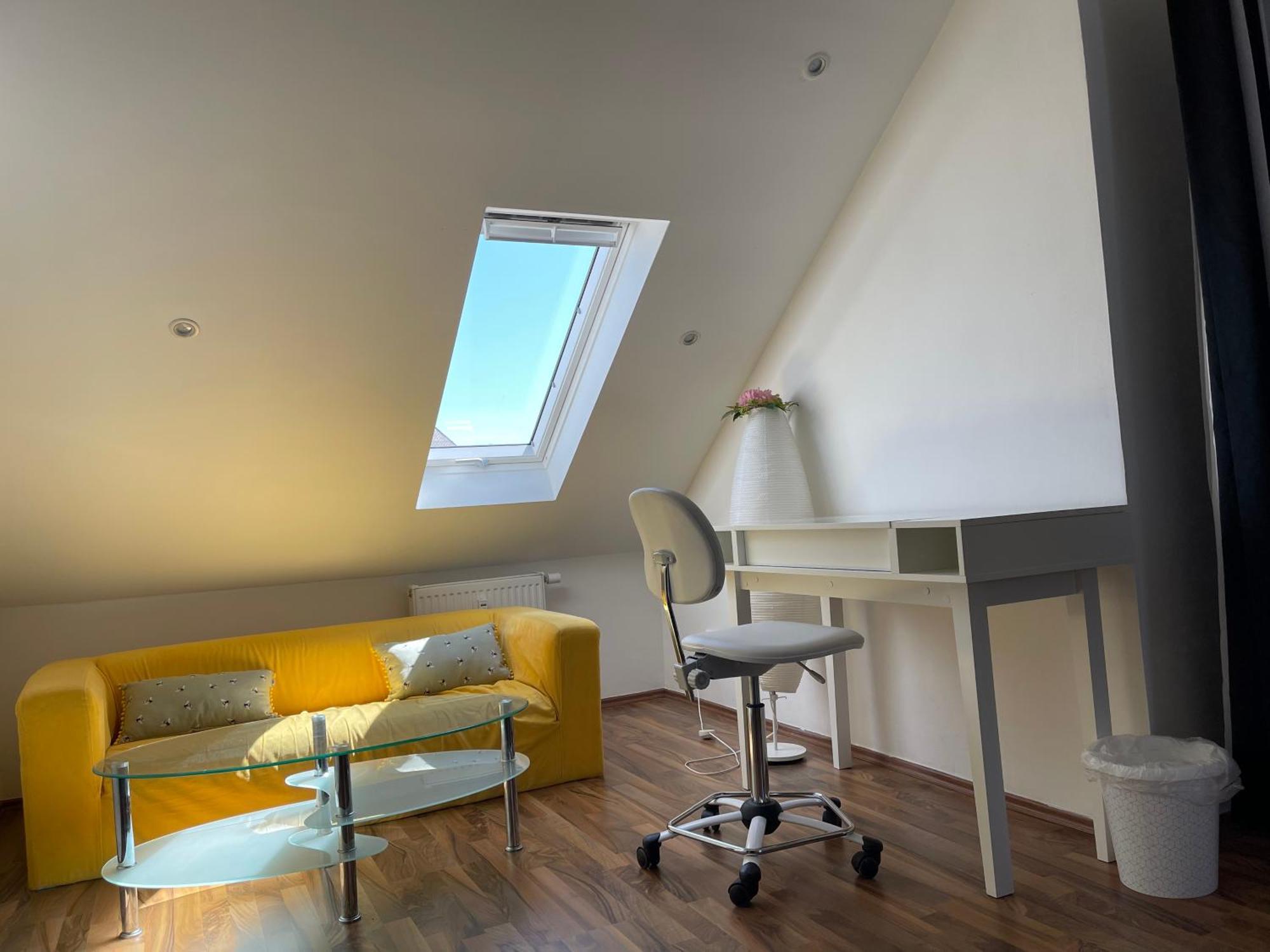 Geraeumige 3-Zimmer-Ferienwohnung Im Herzen Von Kassel Zewnętrze zdjęcie