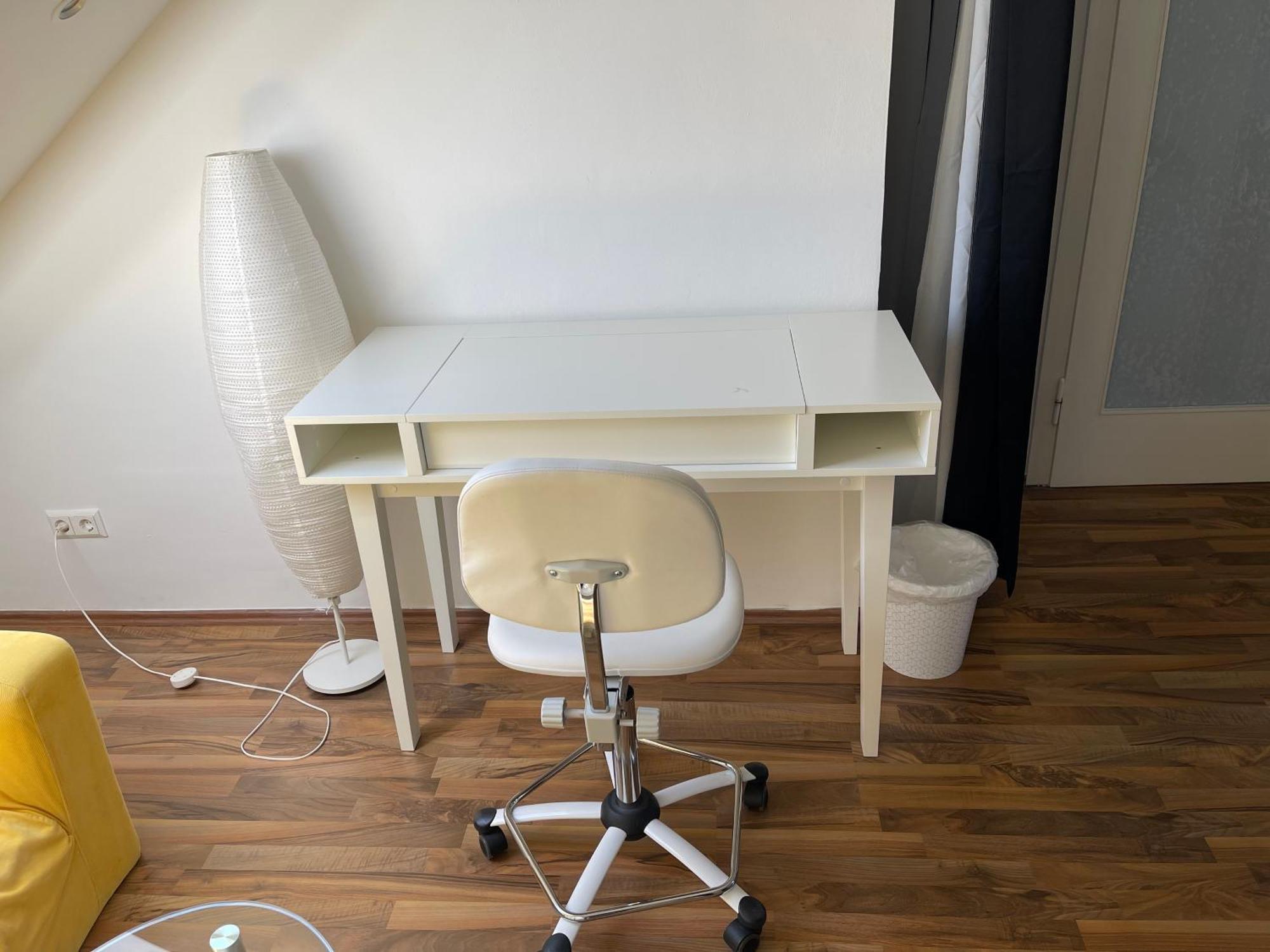 Geraeumige 3-Zimmer-Ferienwohnung Im Herzen Von Kassel Zewnętrze zdjęcie
